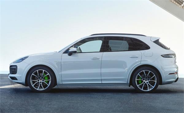 porsche cayenne e hybrid with 462 bhp