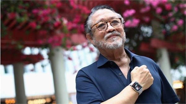 apple watch saved this old man  s life