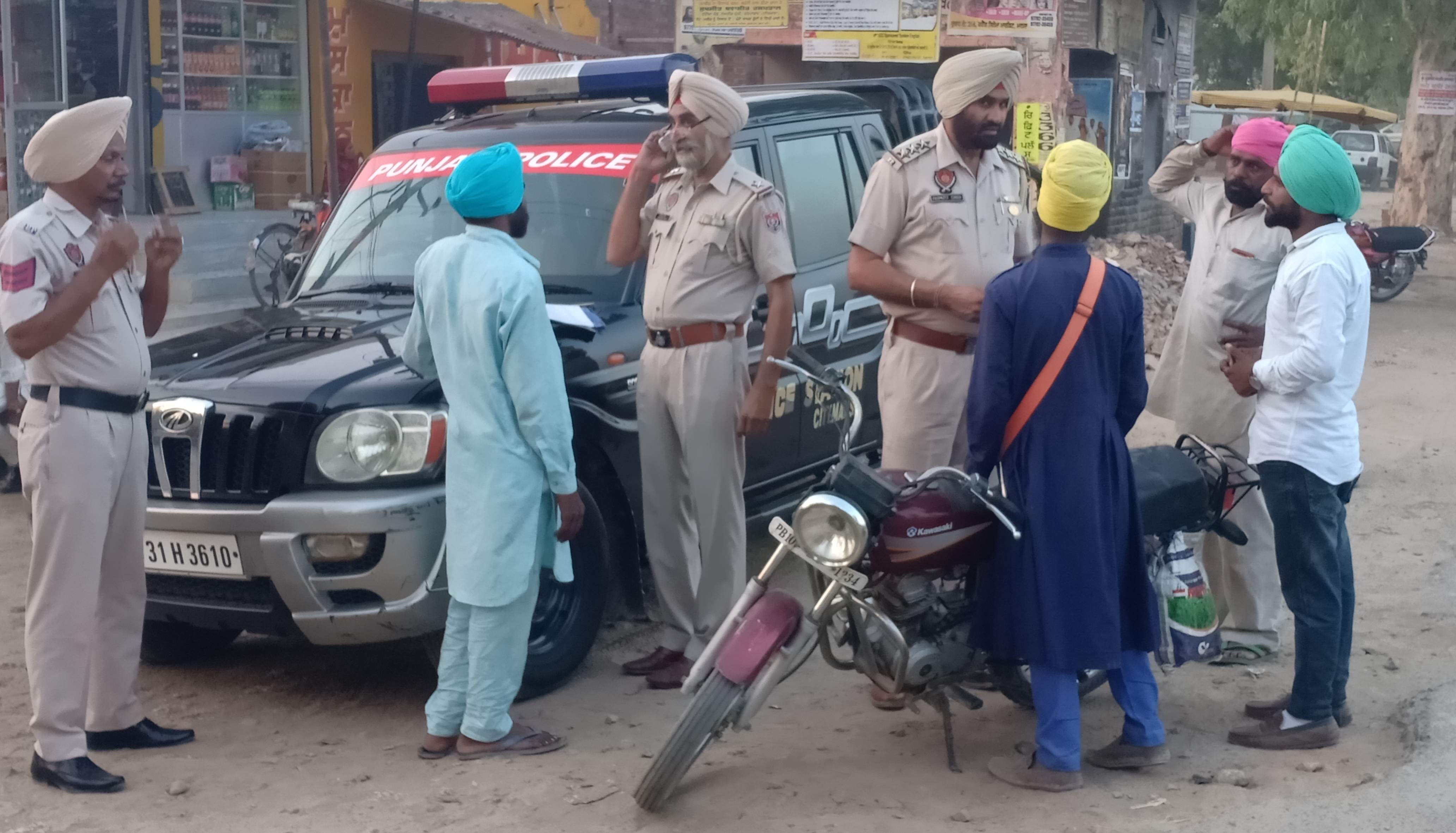 ਸ਼ਹਿਰ ਵਾਸੀ ਆਪਣੇ ਮੁੱਢਲੇ ਫਰਜ਼ਾਂ ਨੂੰ ਸਮਝਦਿਆਂ ਪੁਲਸ ਨੂੰ ਸਹਿਯੋਗ ਕਰਨ : ਥਾਣਾ ਮੁਖੀ