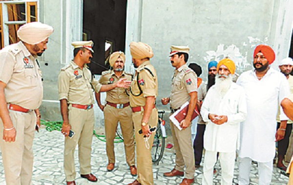 ਅਧਿਕਾਰੀਆਂ ਦੀ ਸੂਝ-ਬੂਝ ਨਾਲ ਸ੍ਰੀ ਗੁਰੂ ਗ੍ਰੰਥ ਸਾਹਿਬ ਜੀ ਦੀ ਬੇਅਦਬੀ ਦਾ ਮਾਮਲਾ ਟਲਿਆ