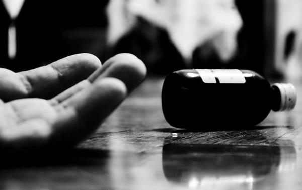 poisonous medicine involves the death of a person