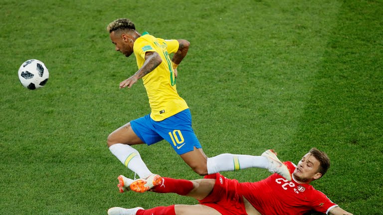 FIFA World Cup 2018 : ਬ੍ਰਾਜ਼ੀਲ ਨੇ ਸਰਬੀਆ ਨੂੰ 2-0 ਨਾਲ ਹਰਾ ਕੇ ਨਾਕਆਊਟ 'ਚ ਬਣਾਈ ਜਗ੍ਹਾ