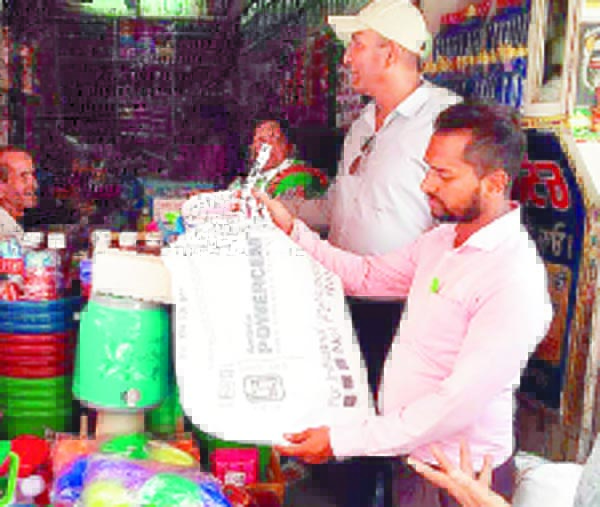 ਸਰਕਾਰ ਵੱਲੋਂ ਪੋਲੀਥੀਨ ਲਿਫਾਫਿਆਂ ’ਤੇ ਪੂੁਰਨ ਪਾਬੰਦੀ