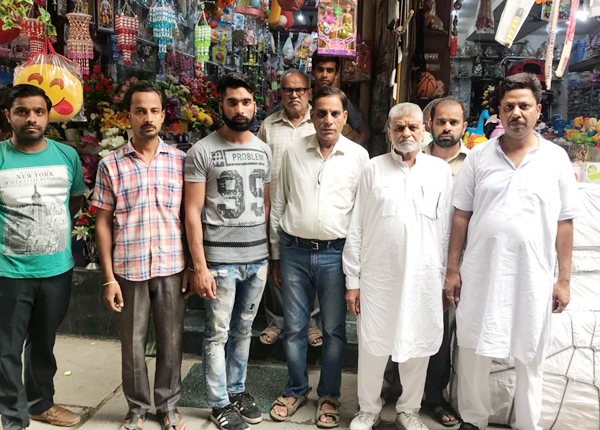 ਇਕੋ ਰਾਤ ’ਚ 3 ਦੁਕਾਨਾਂ ’ਚੋਂ ਨਕਦੀ ਚੋਰੀ, ਵਪਾਰੀ ਵਰਗ ’ਚ ਵਧਿਆ ਰੋਸ