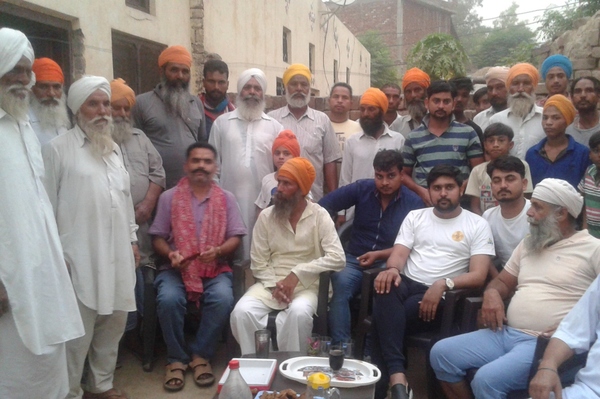 6 ਮਹੀਨਿਅਾਂ ਤੋਂ ਲਾਪਤਾ ਨੌਜਵਾਨ ਨੂੰ ਲੱਭ ਕੇ ਕੀਤਾ ਪਰਿਵਾਰ ਹਵਾਲੇ