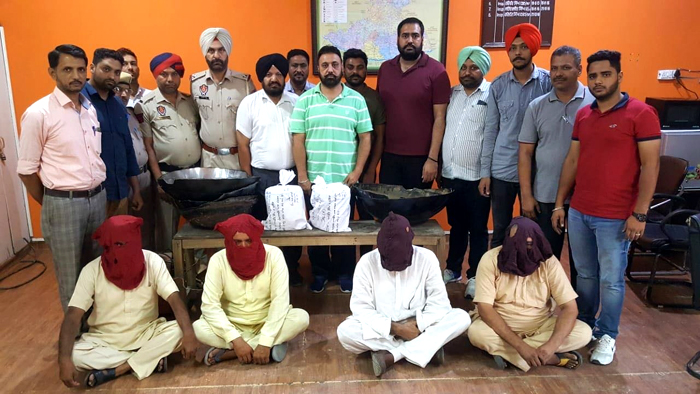 ਨਸ਼ਾ ਸਮੱਗਲਿੰਗ ਕਰਨ ਵਾਲੇ ਅੰਤਰਰਾਸ਼ਟਰੀ ਗਿਰੋਹ ਦੇ 4 ਮੈਂਬਰ ਗ੍ਰਿਫਤਾਰ