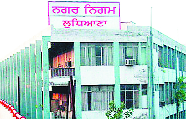 ਸੈਟਿੰਗ ਤੇ ਸਿਫਾਰਸ਼ ਤੋਂ ਬਿਨਾਂ ਬਣ ਰਹੀਆਂ ਇਮਾਰਤਾਂ ਦੇ ਹੀ ਕੀਤੇ ਜਾ ਰਹੇ ਹਨ ਚਲਾਨ