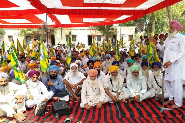 ਨਿਰਵਿਘਨ ਬਿਜਲੀ ਸਪਲਾਈ ਲਈ ਧਰਨੇ ’ਤੇ ਡਟਿਆ ‘ਅੰਨਦਾਤਾ’
