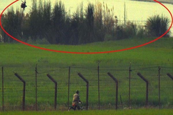 smugglers border fencing
