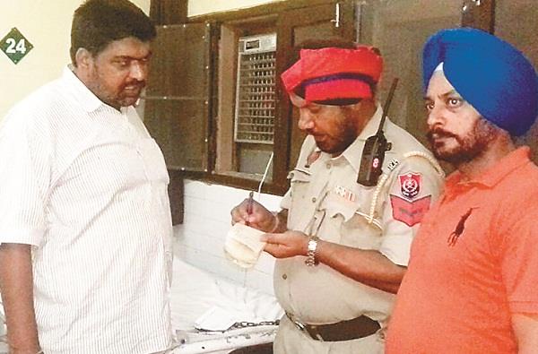 soldiers escaped from civil hospital