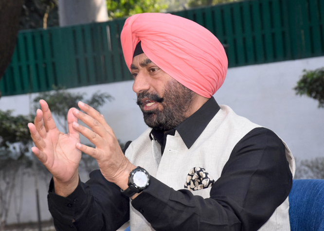 ਜੇ ਪੰਜਾਬ ਵਿਚ ਦਲਿਤ ਚਿਹਰਾ ਨੇਤਾ ਤਾਂ ਦਿੱਲੀ ਵਿਚ ਕਿਉਂ ਨਹੀਂ : ਖਹਿਰਾ