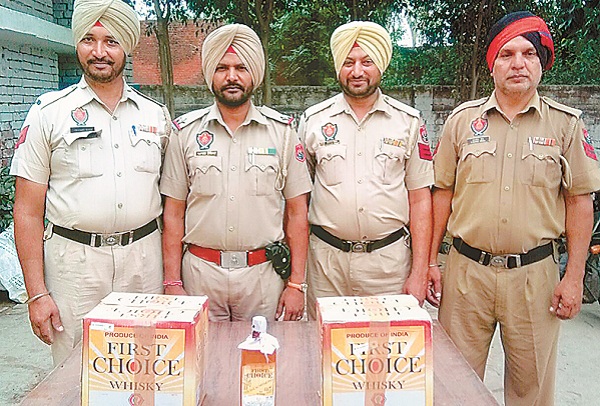 18 ਬੋਤਲਾਂ ਨਾਜਾਇਜ਼ ਸ਼ਰਾਬ ਬਰਾਮਦ