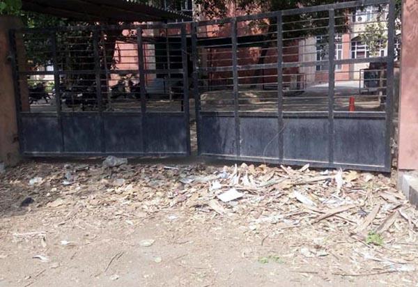 open secret bin made of mini secretariat building