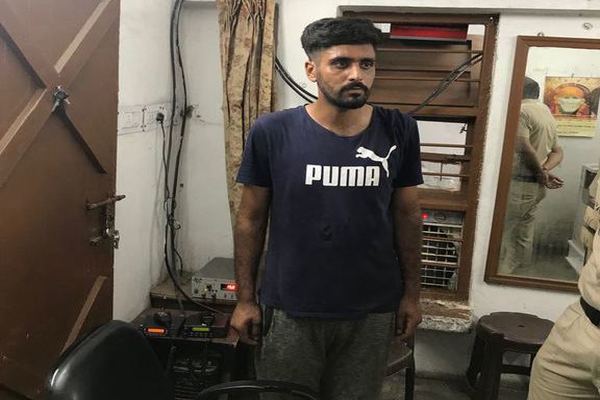 ਨਸ਼ਾ ਪੂਰਾ ਕਰਨ ਲਈ ਪੰਜਾਬ ਪੁਲਸ ਦੇ ਕਾਂਸਟੇਬਲ ਨੇ ਝਪਟੀ ਸੀ ਚੇਨ, ਕਾਬੂ