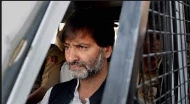 ਯਾਸੀਨ ਮਲਿਕ ਗ੍ਰਿਫਤਾਰ, ਗਿਲਾਨੀ ਤੇ ਮੀਰਵਾਇਜ਼ ਨਜ਼ਰਬੰਦ