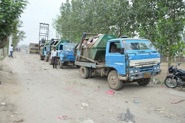 ਵਰਿਆਣਾ ਡੰਪ ਦੇ ਵਿਸਥਾਰ ਦੇ ਵਿਰੋਧ 'ਚ ਲੋਕਾਂ ਨੇ ਰੋਕੀਆਂ ਕੂੜੇ ਦੀਆਂ ਗੱਡੀਆਂ