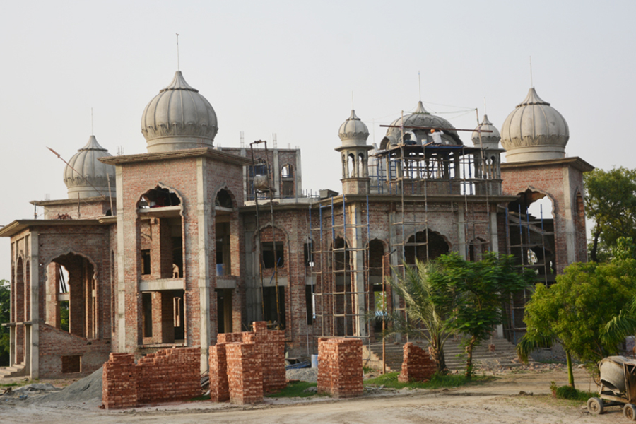 ਪਵਿੱਤਰ ਕਾਲੀ ਵੇਈਂ ਗੁਰਦੁਆਰਾ ਸਾਹਿਬ ਦਾ ਨਿਰਮਾਣ ਕਾਰਜ ਅੰਤਿਮ ਛੋਹਾਂ ''ਤੇ