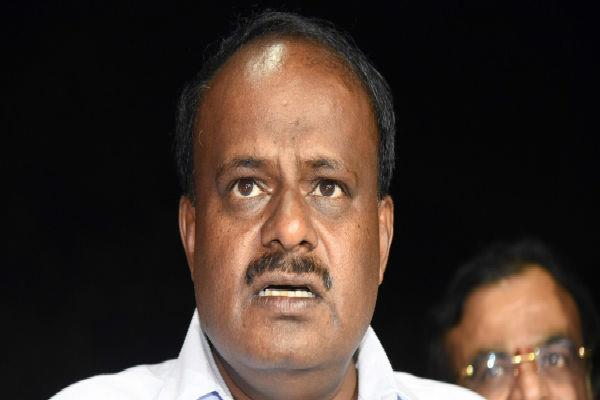 eighth pass made mla high education minister