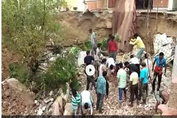 bikaner building collapse following heavy rains