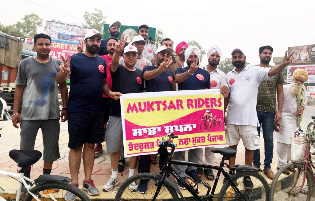 ਜਦੋਂ ਰਾਈਡਰਾਂ ਦੇ ਜਨੂੰਨ ਅੱਗੇ ਫਿੱਕਾ ਪਿਆ ਮੌਸਮ ਦਾ ਮਿਜਾਜ਼...