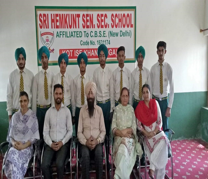ਹੇਮਕੁੰਟ ਸਕੂਲ ਦੇ ਵਿਦਿਆਰਥੀ ਕ੍ਰਿਕਟ ਫੈਡਰੇਸ਼ਨ ਲਈ ਹੋਏ ਰਵਾਨਾ