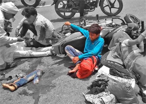 jaipur   cut the childs leg in road accident