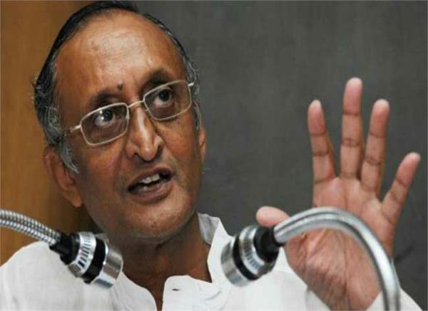 three lakh applicants of the exporters are paused