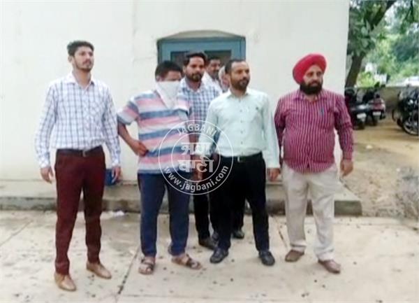 chief minister  punjab police  bribe