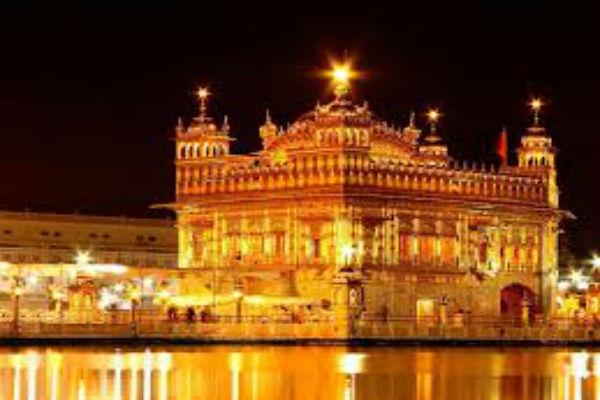 the picture printed of the golden temple on packet