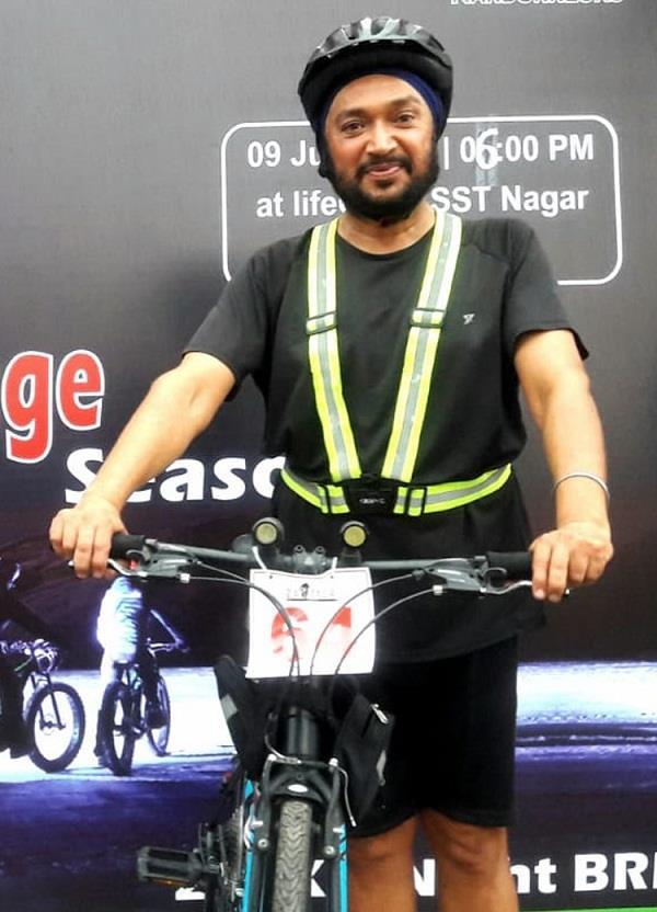 cyclist balraj chauhan set the distance of 200 km in 9 20 hours
