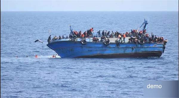 more than 300 refugees rescued from the sea near libya and italy