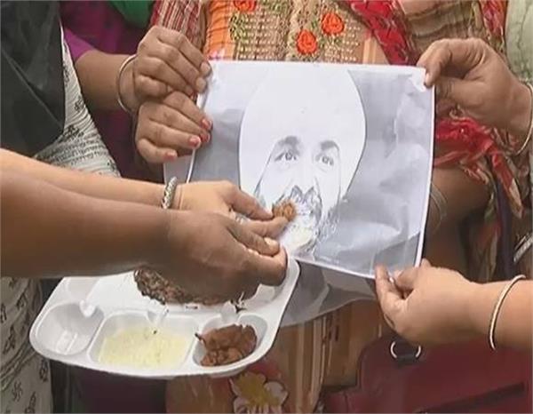 anganwari worker  manpreet badal