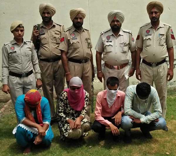 fake gold cheating were sent to jail