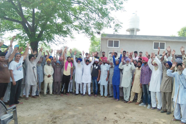 ਪੰਚਾਇਤੀ ਜ਼ਮੀਨ ’ਤੇ ਰਾਤੋ-ਰਾਤ ਕਬਜ਼ਾ