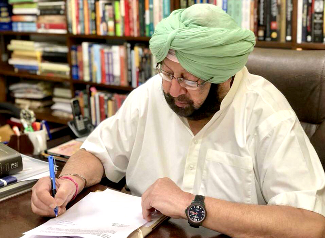 ਕੈਪਟਨ ਨੇ ਨਸ਼ਿਆਂ ਖਿਲਾਫ ਜੰਗ ''ਚ ਹਰਿਆਣਾ, ਹਿਮਾਚਲ ਅਤੇ ਰਾਜਸਥਾਨ ਦੇ ਮੁੱਖ ਮੰਤਰੀਆਂ ਦਾ ਸਹਿਯੋਗ ਮੰਗਿਆ