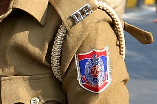when the secret opened  sunnas and police became family members