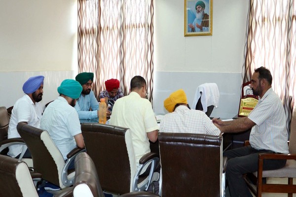 ਵਿਜੀਲੈਂਸ ਦੀ ਟੀਮ ਨੇ ਸਿਵਲ ਹਸਪਤਾਲ ਦੀ ਇਮਾਰਤ ’ਚ ਲੱਗੇ ਮਟੀਰੀਅਲ ਦੇ ਭਰੇ ਸੈਂਪਲ