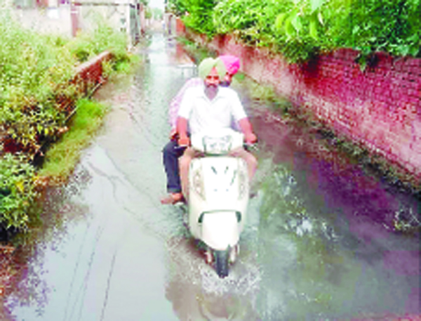 ਸੁੰਦਰ ਨਗਰ ਮੀਂਹ ਦੇ ਪਾਣੀ ’ਚ ਡੁੱਬ ਕੇ ਬਣਿਆ ‘ਸਮੁੰਦਰ ਨਗਰ’