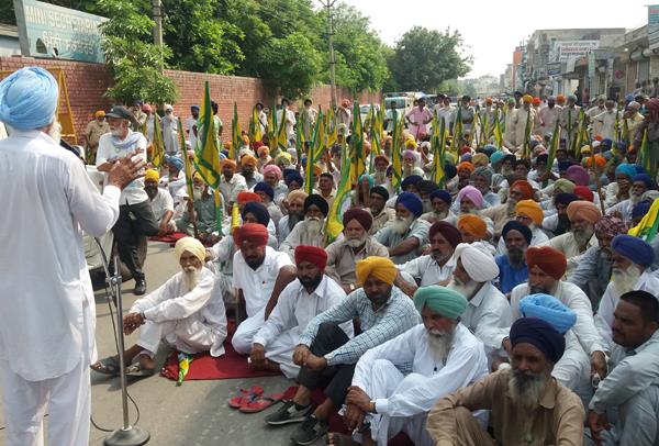 protest farmers d c office
