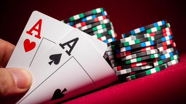 ਜਲੰਧਰ : ਏ. ਸੀ. ਮਾਰਕਿਟ ''ਚ ਜੂਆ ਖੇਡਦੇ 9 ਜੂਆਰੀ ਕਾਬੂ