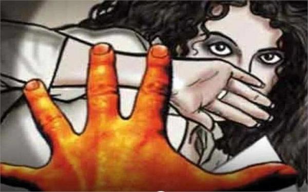 in uttar pradesh  7th student of kidnapping  rape by a video