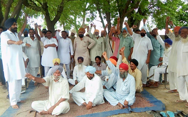 ਖੇਤੀਬਾਡ਼ੀ ਸਹਿਕਾਰੀ ਸਭਾ ’ਚ ਹੋਇਆ ਵੱਡਾ ਘਪਲਾ