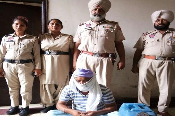illicit liquor arrested