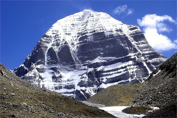 kailash mansarovar  s 1 5 thousand pilgrims are stranded  250 saved