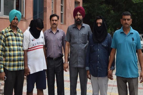 medical store heroin arrested