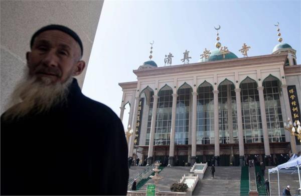 muslims in china  s   little mecca   fear eradication of islam
