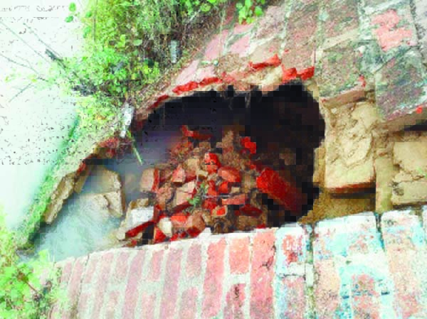 ਨਹਿਰ ’ਚ ਵਧ ਰਹੇ ਪਾਣੀ ਦੇ ਪੱਧਰ ਕਾਰਨ ਪਿੰਡਾਂ ਦੇ ਲੋਕਾਂ ’ਚ ਸਹਿਮ