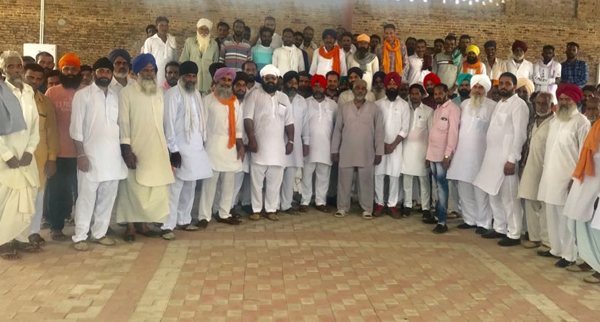 ਆਰ. ਐੱਮ. ਪੀ. ਡਾਕਟਰਾਂ ਵੱਲੋਂ ਜ਼ਿਲਾ ਪ੍ਰਸ਼ਾਸਨ ਦਾ ਘਿਰਾਓ