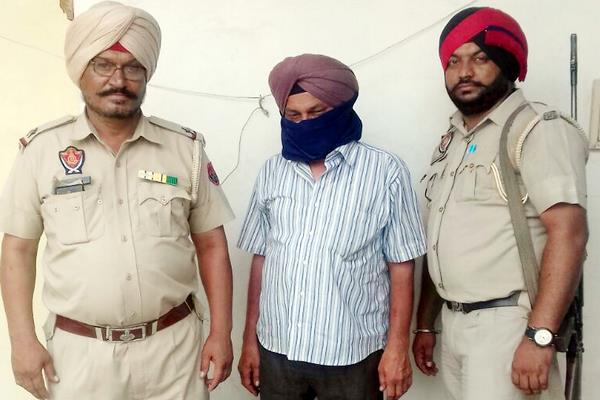 without license english medicines arrested