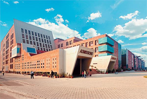 leading private university